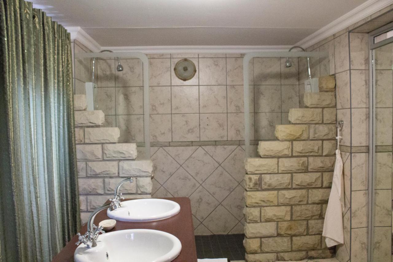 Imperani Guesthouse Ficksburg Esterno foto