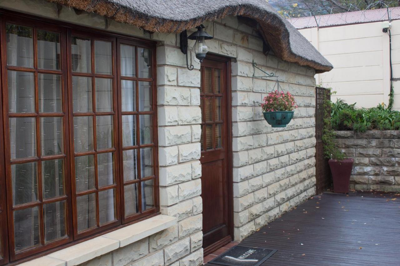 Imperani Guesthouse Ficksburg Esterno foto